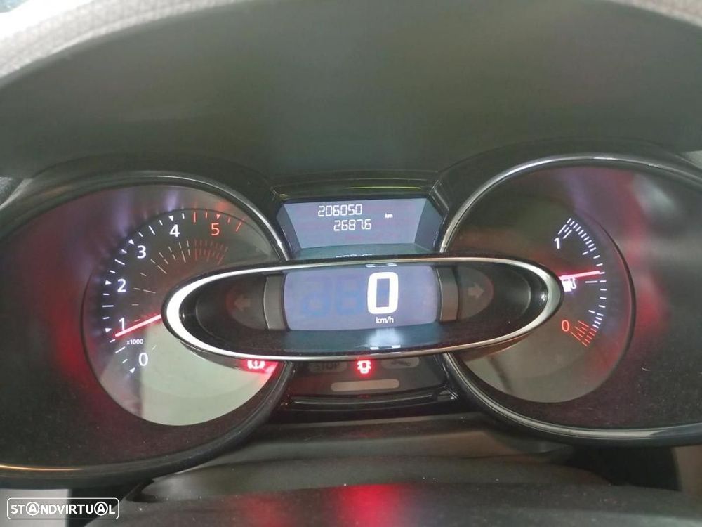 Renault Clio Van 1.5 dCi Zen c/IVA - 6