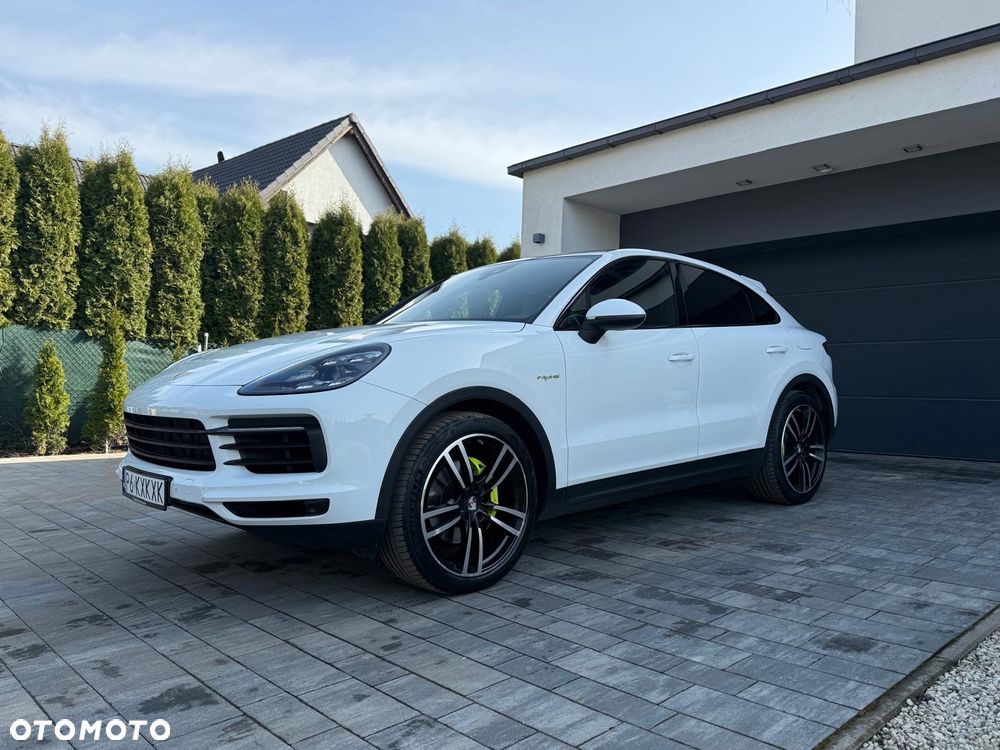 Porsche Cayenne E-Hybrid - 1
