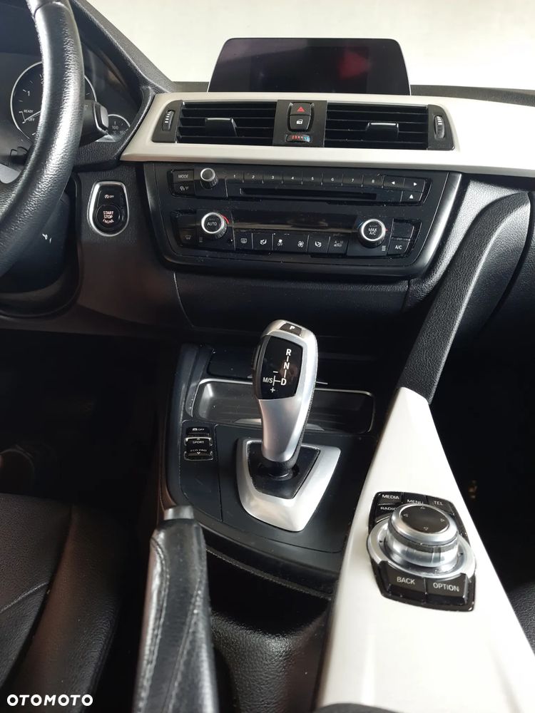 BMW Seria 3 - 8
