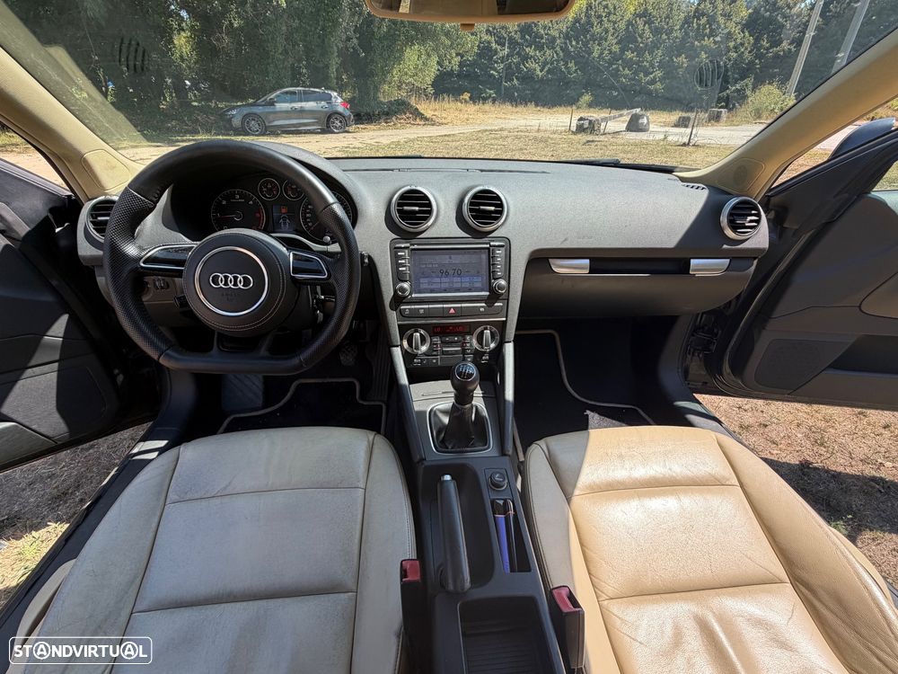 Audi A3 1.6 TDI DPF Attraction - 28