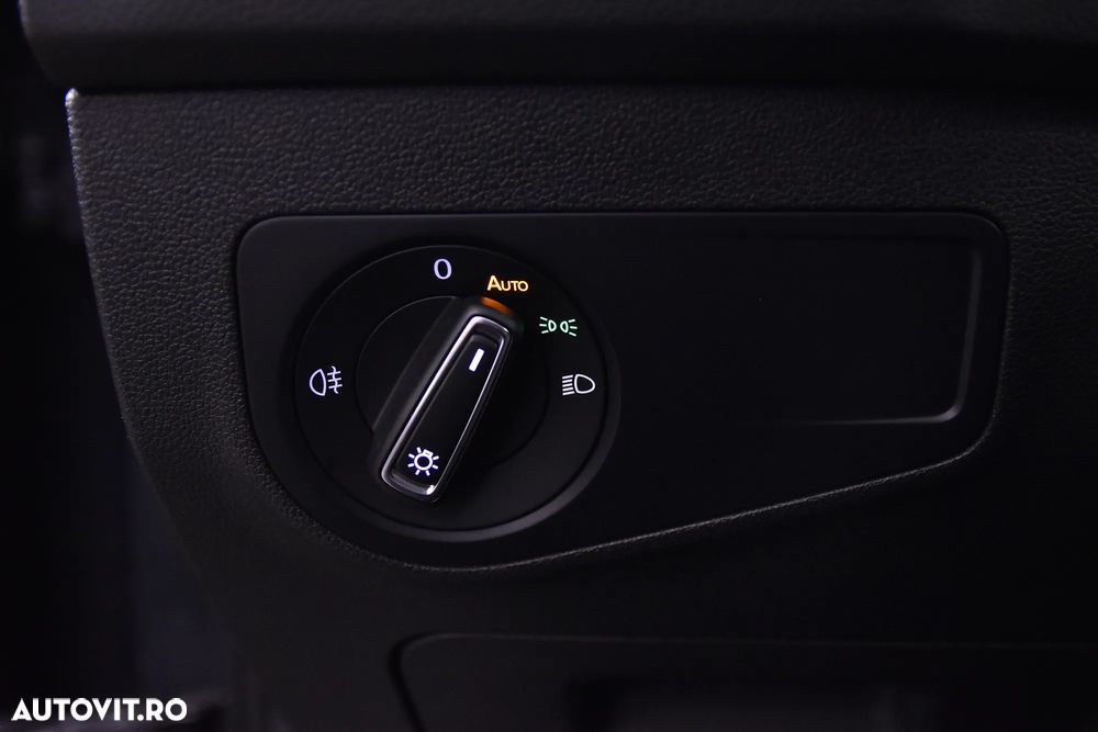 Volkswagen Tiguan - 16