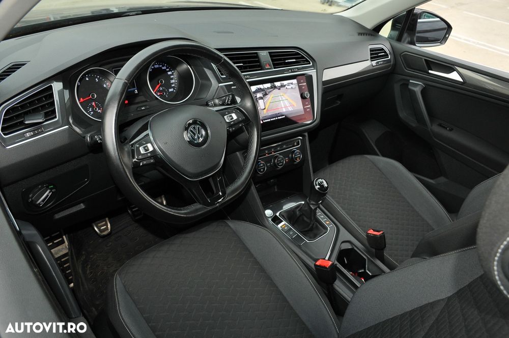 Volkswagen Tiguan 1.5 TSI ACT Trendline - 12