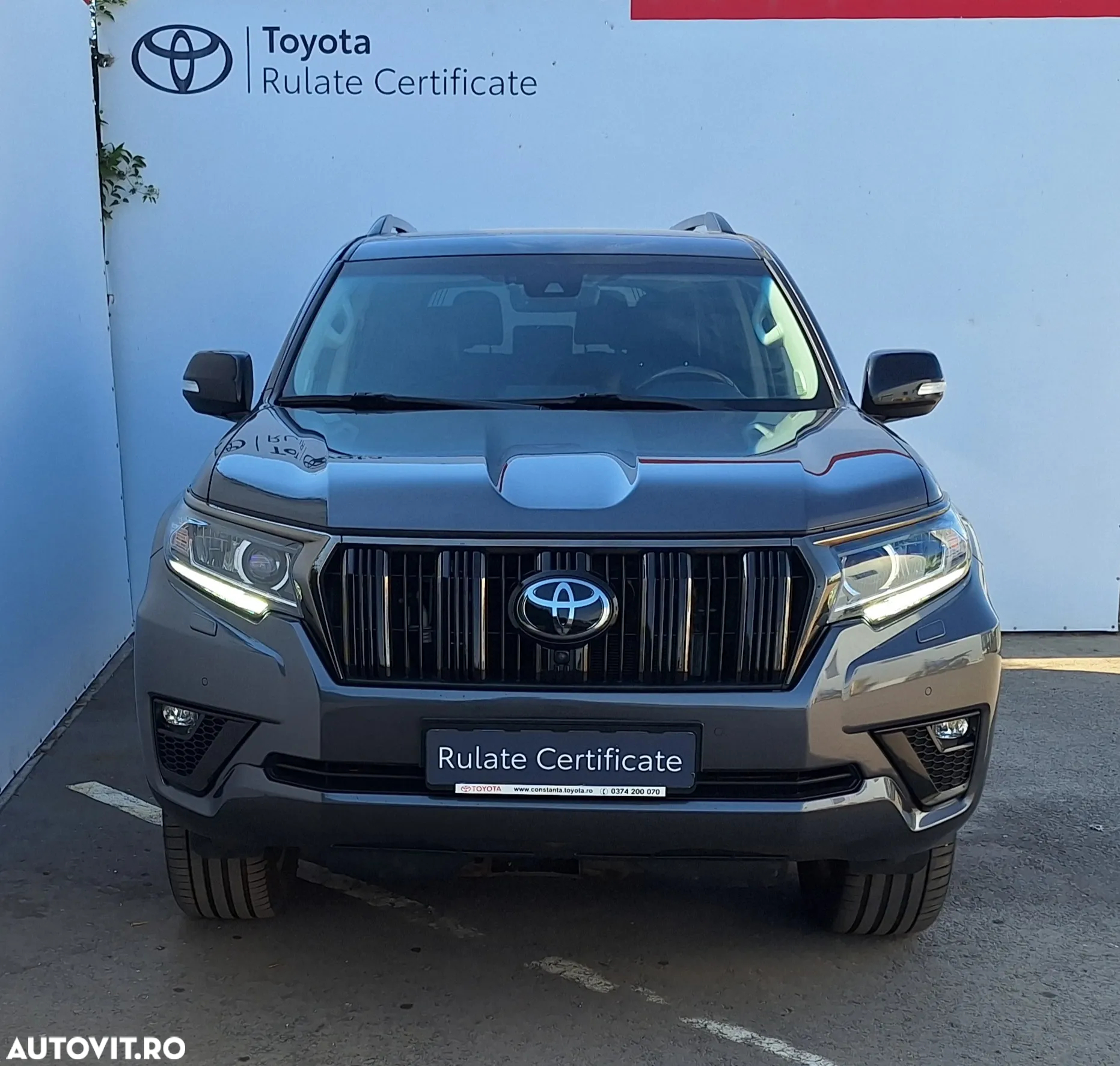 Toyota Land Cruiser 2.8l D-4D 204 CP A/T 7 locuri Luxury AVS Black - 2