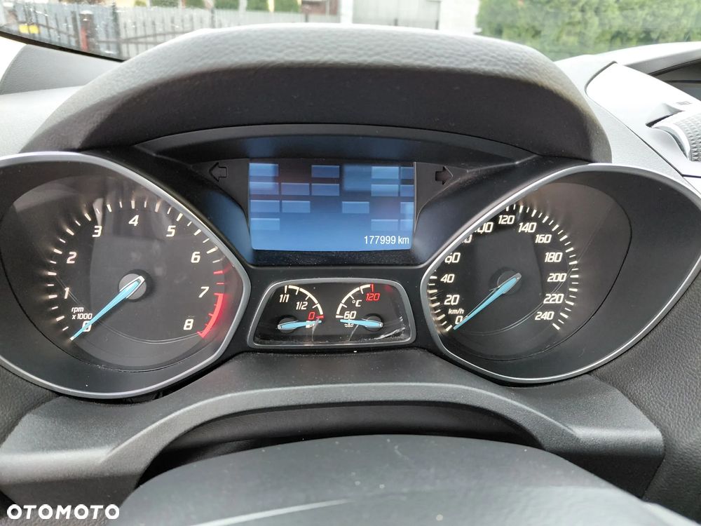 Ford Kuga 1.6 EcoBoost 4WD Titanium Plus - 12