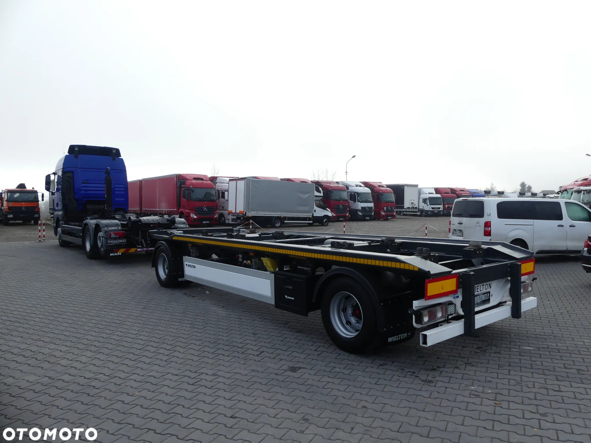 MAN TGX 26.400 / 6x2 / HAKOWIEC + PRZYCZEPA WIELTON 18T / EURO 6 / - 9