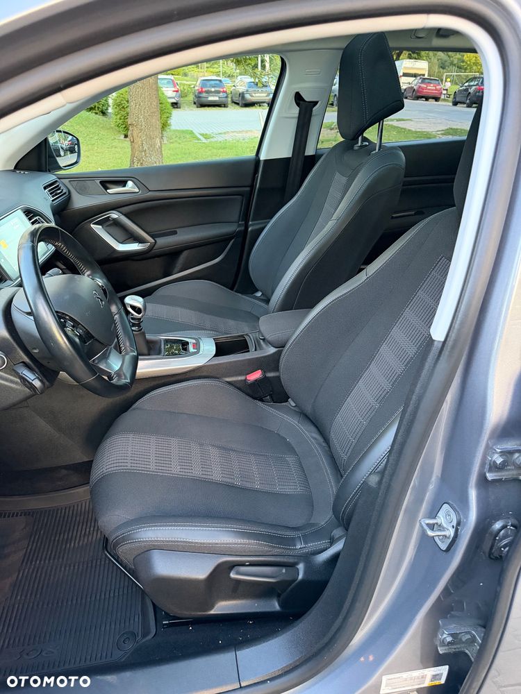 Peugeot 308 - 17