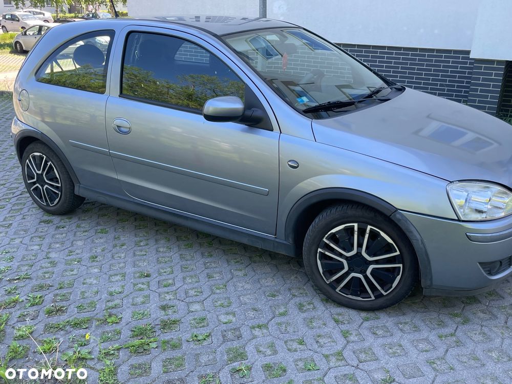 Opel Corsa - 2
