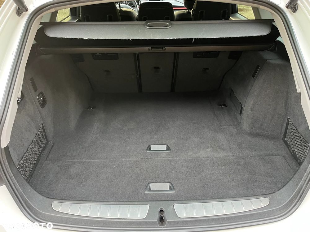 BMW Seria 3 320i GPF Sport Line Shadow sport - 32