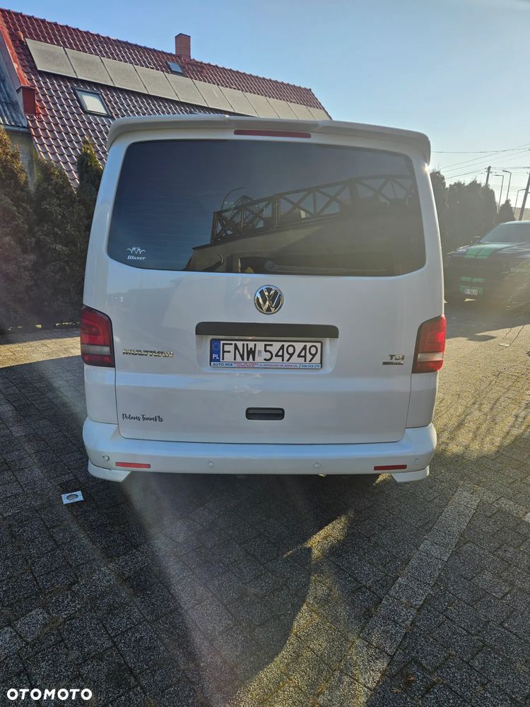 Volkswagen Multivan - 5