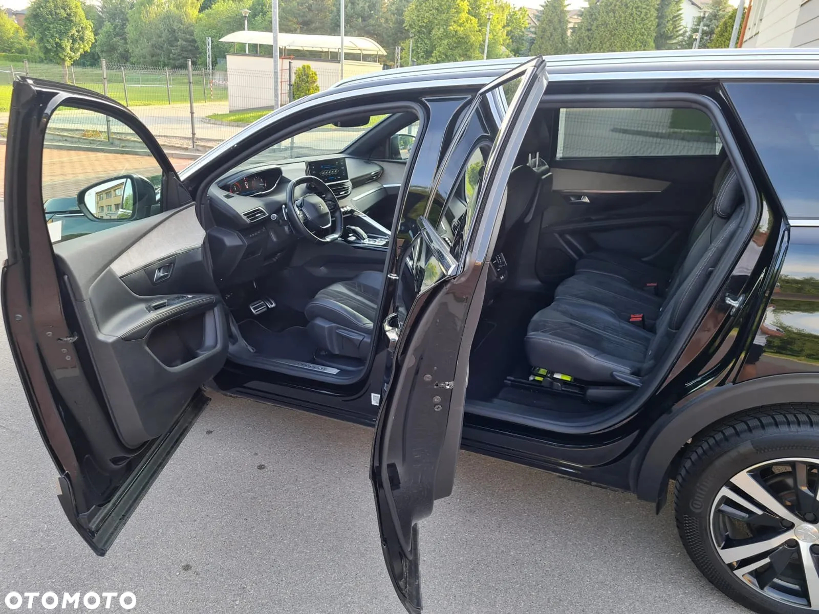 Peugeot 5008 1.6 PureTech GT S&S EAT8 - 13