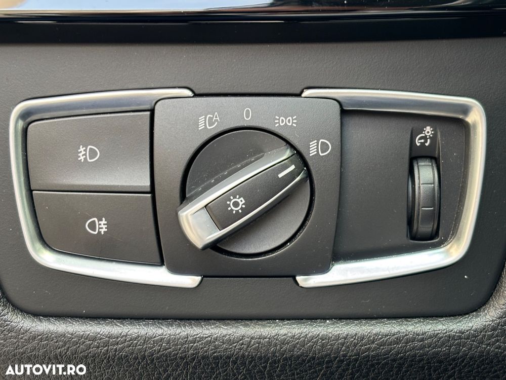 BMW Seria 3 320d EfficientDynamics Edition Luxury Line - 16