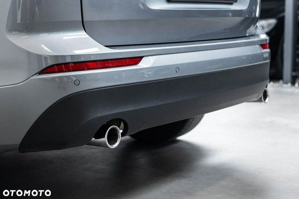 Volvo XC 60 B4 D AWD Geartronic Momentum - 25