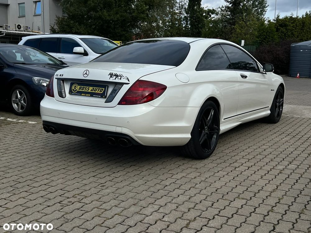 Mercedes-Benz CL - 9