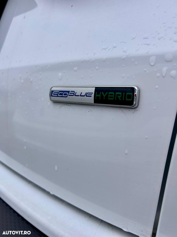 Ford Kuga 2.0 EcoBlue mHEV FWD Titanium - 13