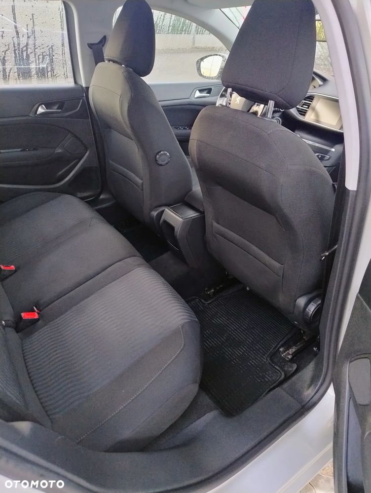 Peugeot 308 BlueHDi 120 EAT6 Stop & Start Active - 12