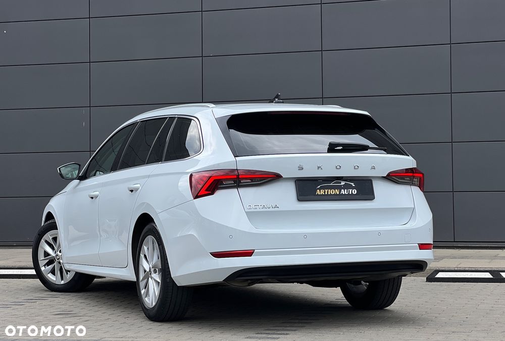 Skoda Octavia 2.0 TDI SCR Style DSG - 15