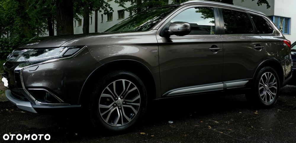 Mitsubishi Outlander 2.0 4WD CVT Edition+ - 1