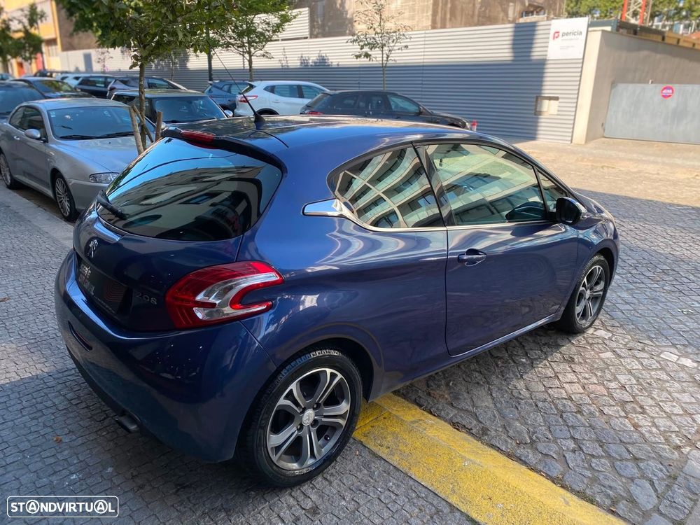 Peugeot 208 1.4 HDi Active - 5