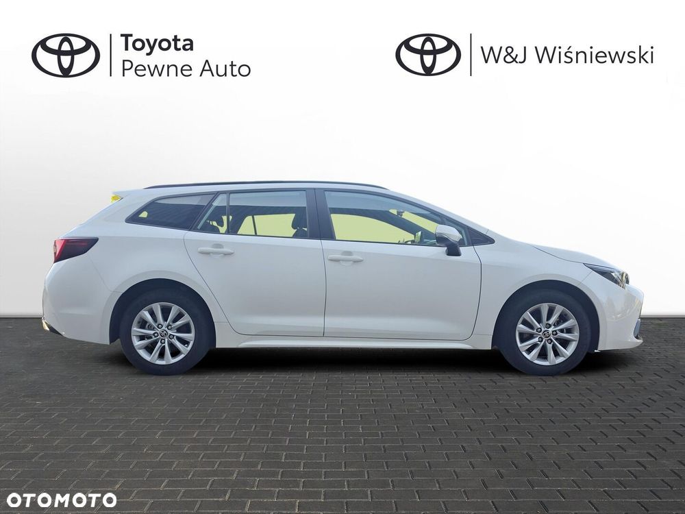 Toyota Corolla - 26