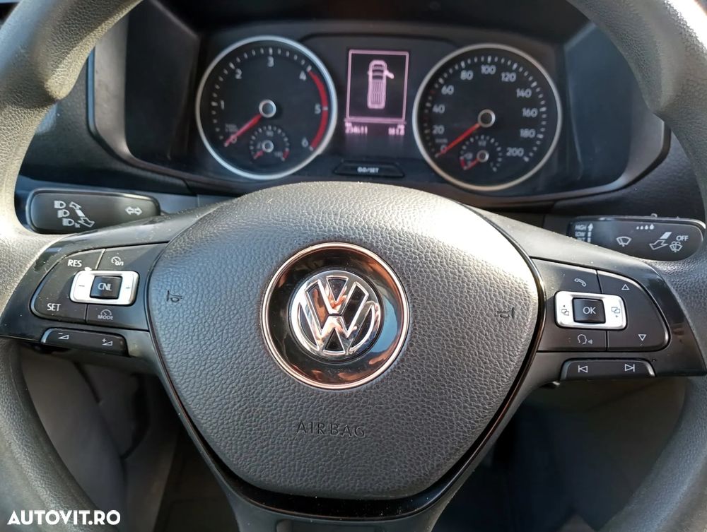 Volkswagen Crafter - 33