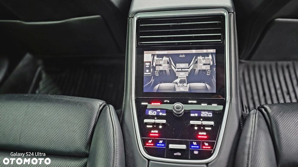 Porsche Panamera - 20