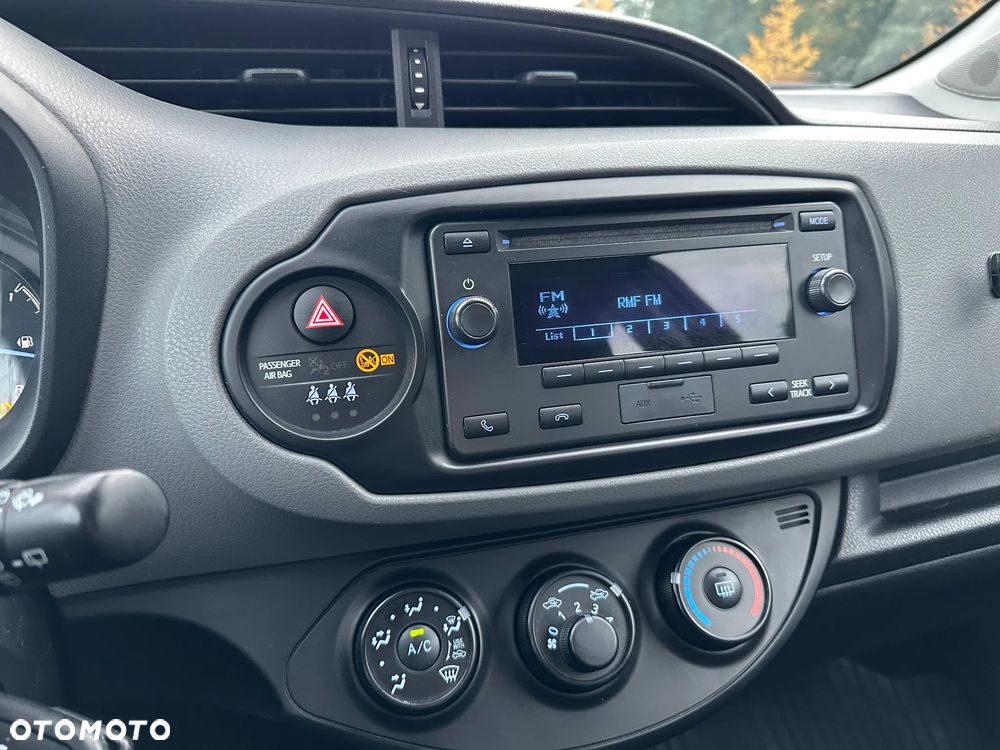 Toyota Yaris - 21