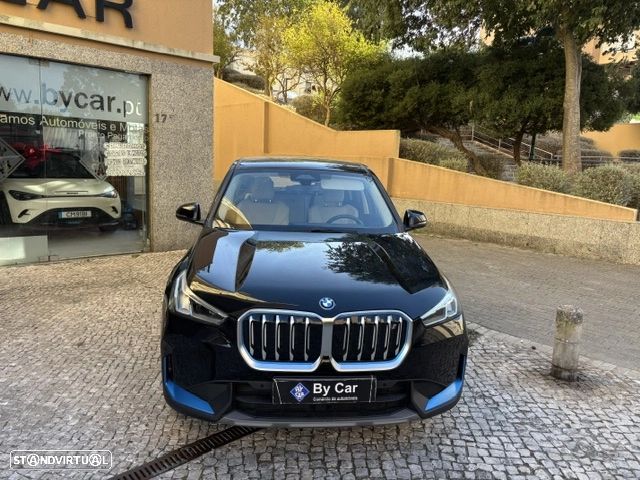 BMW iX1 xDrive30 xLine - 17