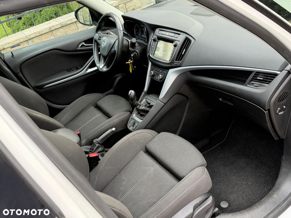 Opel Zafira 1.4 Turbo Business Innovation - 11