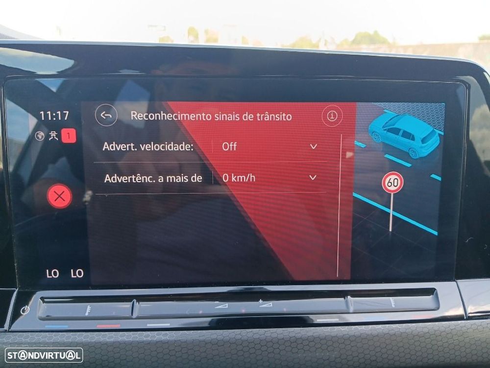 VW Golf 2.0 TDI GTD DSG - 26