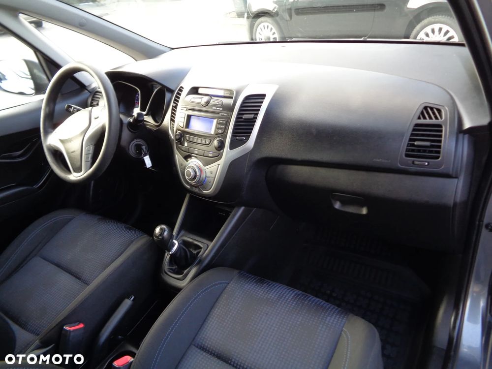 Hyundai ix20 1.6 Comfort - 16