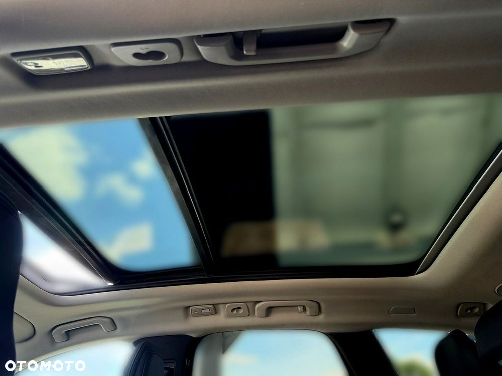 Volvo XC 60 - 24