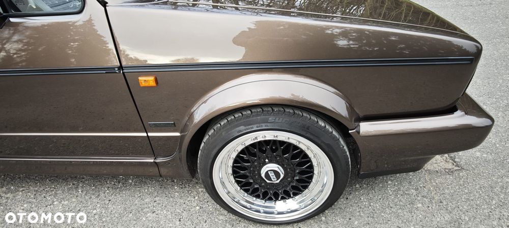 Volkswagen Golf Cabrio - 25