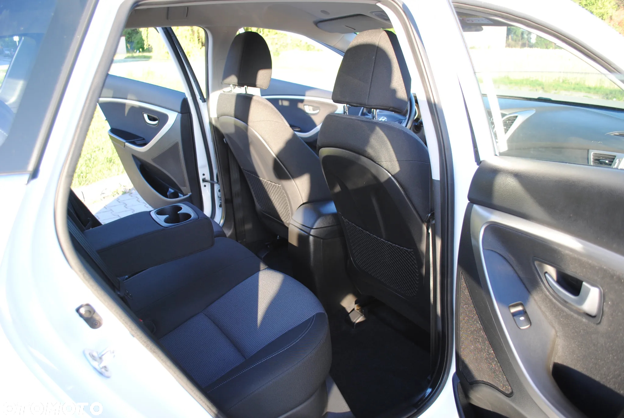Hyundai i30 1.6 D Premium - 18