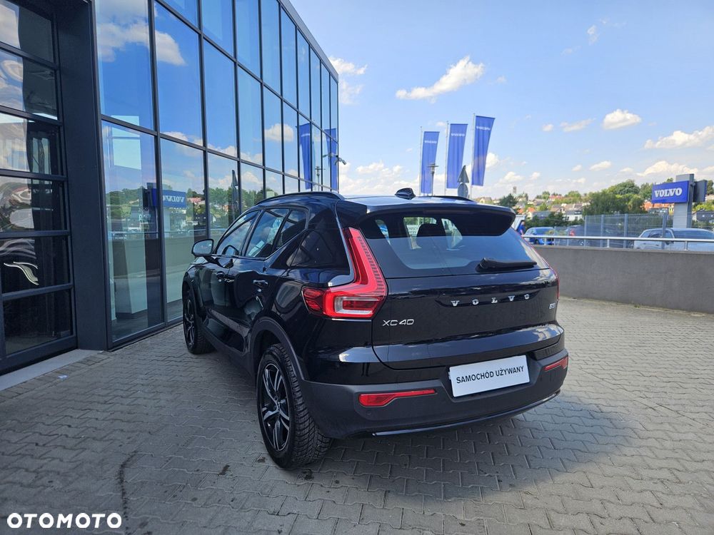 Volvo XC 40 - 8