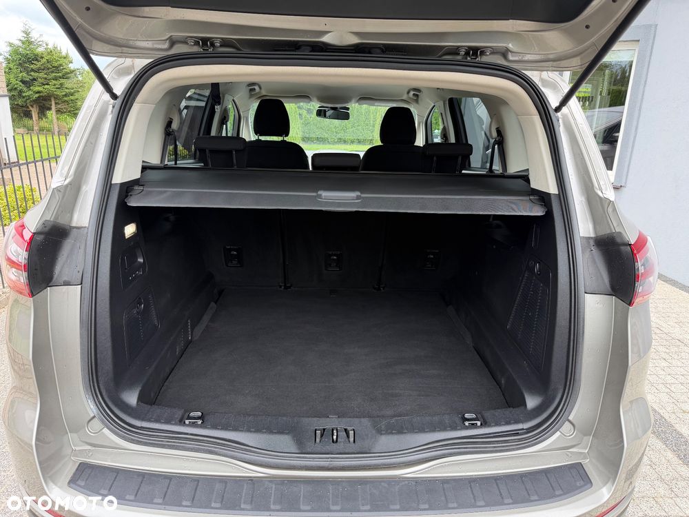 Ford S-Max 2.0 TDCi Titanium PowerShift - 11