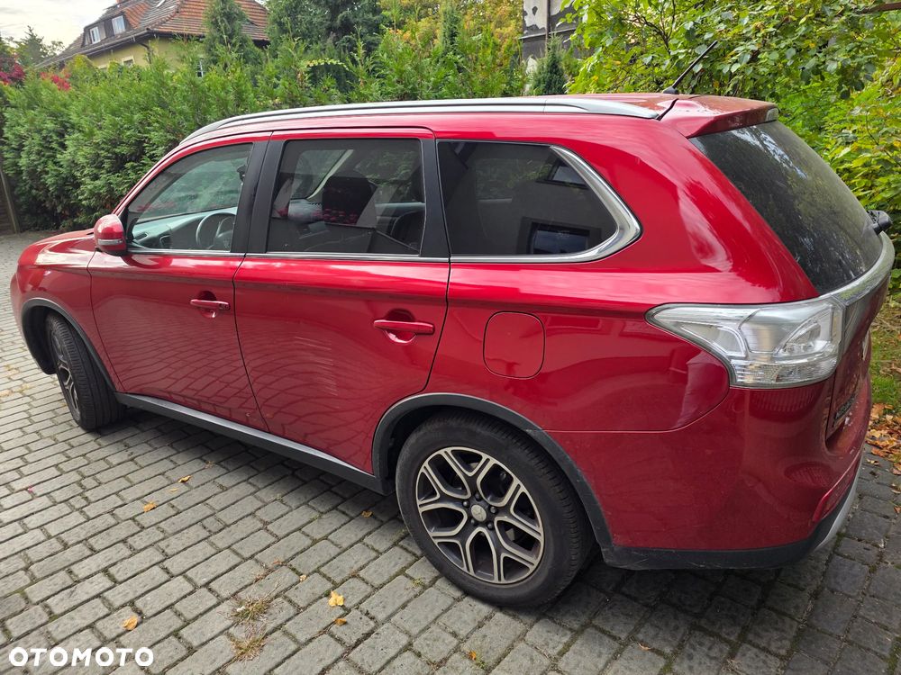 Mitsubishi Outlander 2015 photo 3