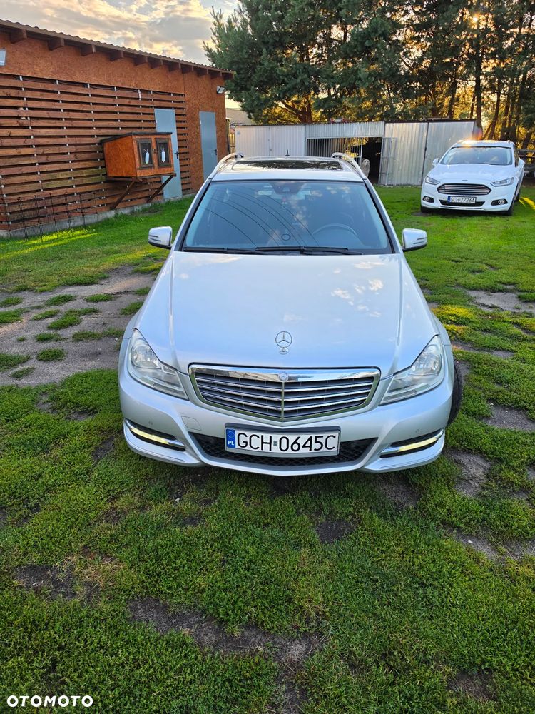 Mercedes-Benz Klasa C 200 CDI DPF Automatik BlueEFFICIENCY Elegance - 2