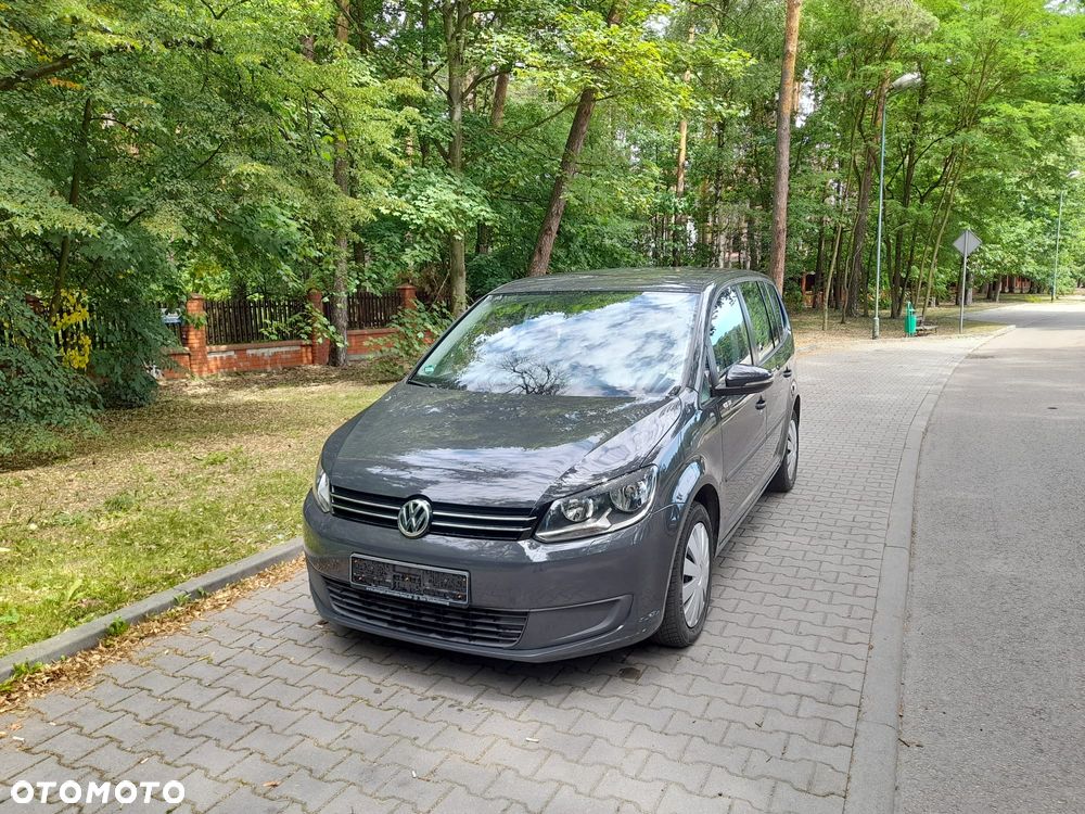 Volkswagen Touran - 1