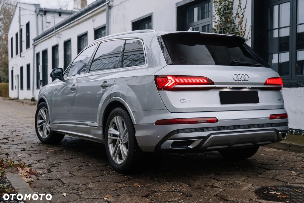 Audi Q7 - 2
