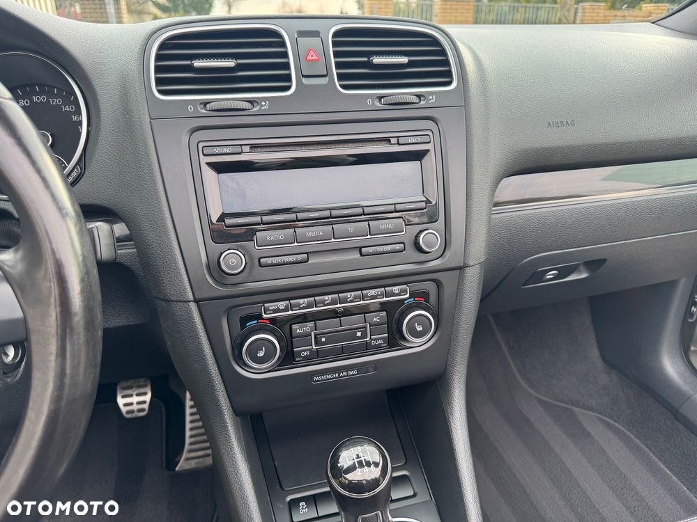 Volkswagen Golf - 20