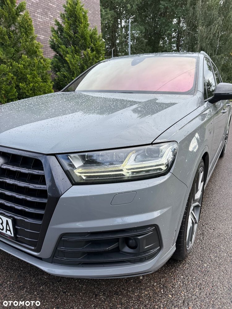 Audi Q7 - 8