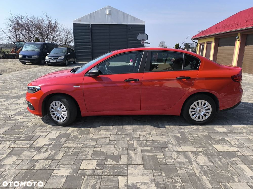 Fiat Tipo 1.4 16V Lounge EU6d - 4