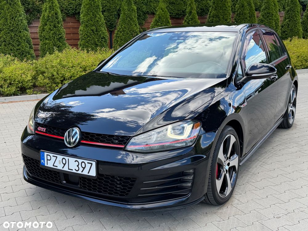 Volkswagen Golf 2.0 TSI BMT GTI Performance DSG - 2