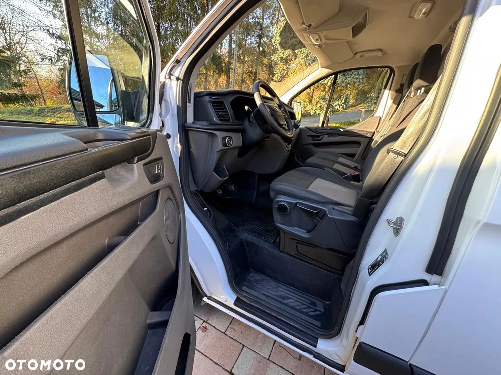 Ford Transit Custom - 11