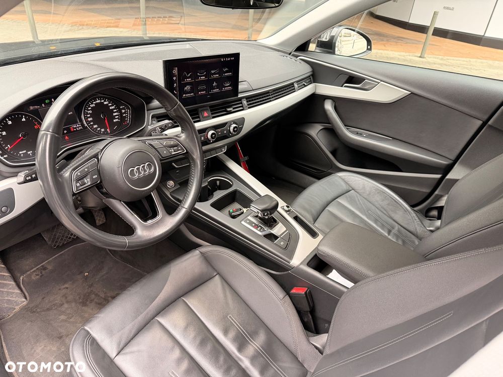 Audi A4 Avant 35 TDI S tronic - 12