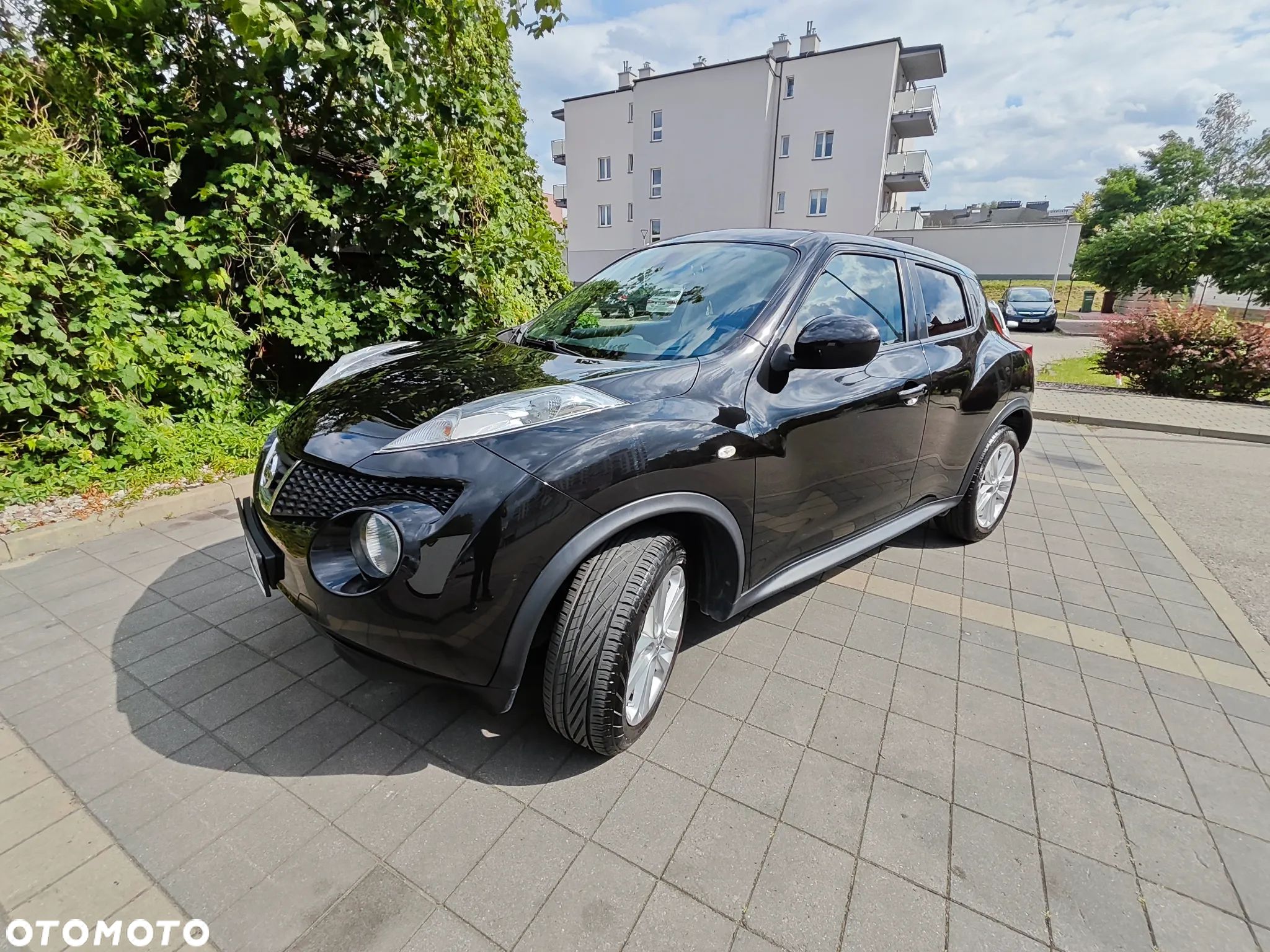 Nissan Juke 1.6 Tekna - 1