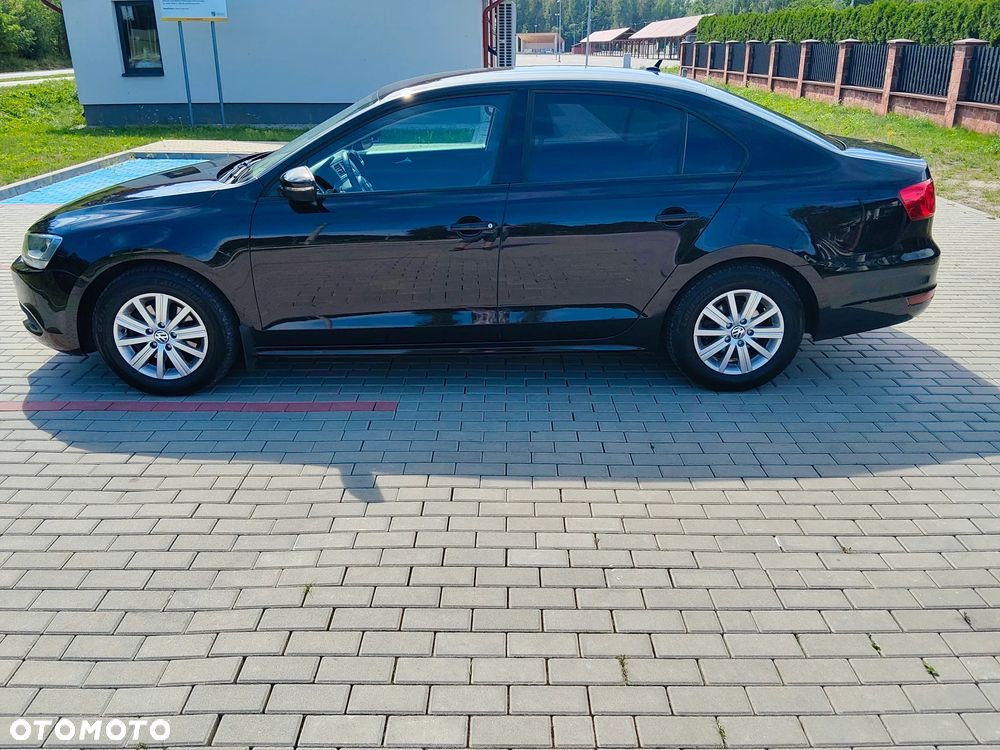 Volkswagen Jetta 1.4 TSI Comfortline - 3