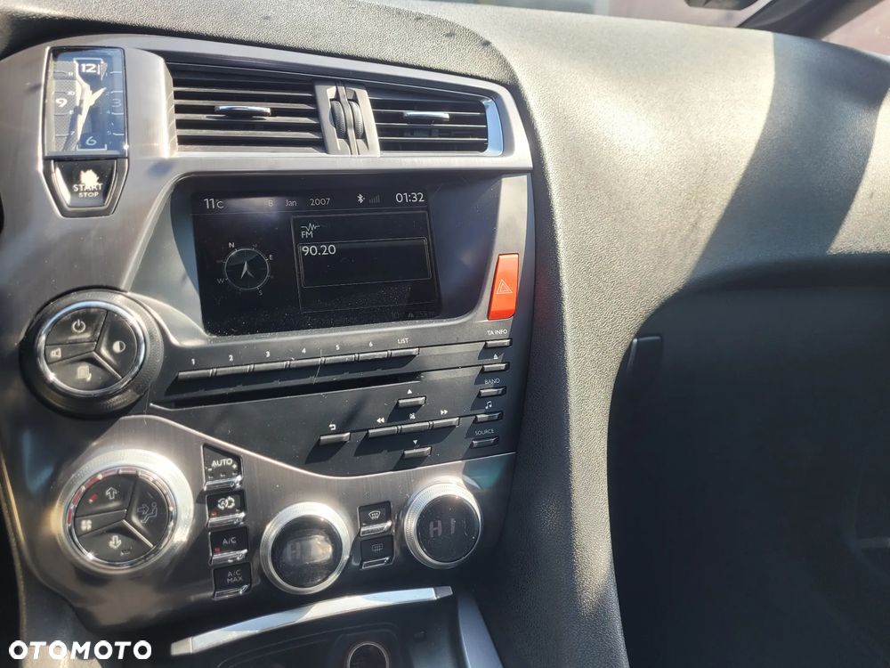 Citroën DS5 BlueHDi 120 Business Class - 25