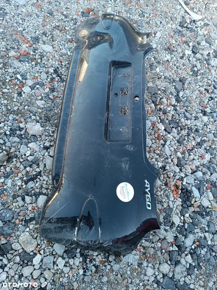 ZDERZAK TYŁ TYLNY TOYOTA AYGO I - 3