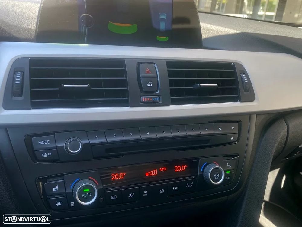 BMW 318 d DPF Aut. Edition Exclusive - 23